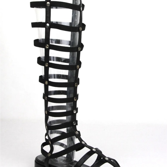 Woman’s size 6 Stuart Weizmann gladiator sandals - Picture 1 of 6